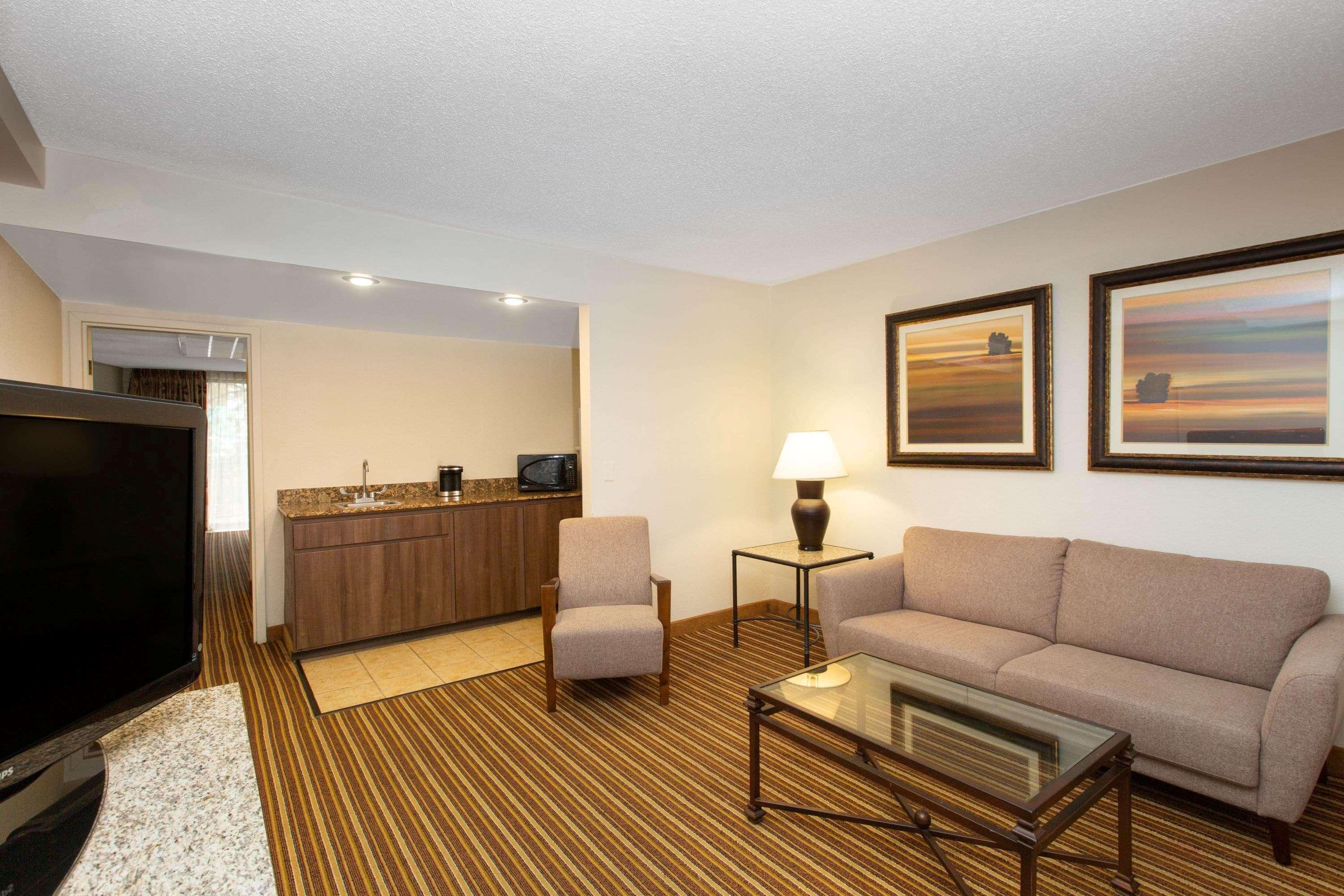 อักซาร์เบน สวีท, อะ เทรดมาร์ก คอลเล็กชัน โฮเทล Hotel โอมาฮา ภายนอก รูปภาพ